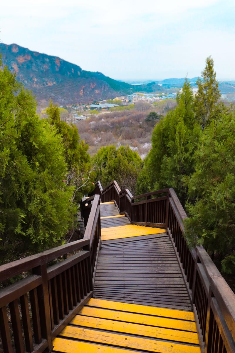 Featured image of post 浅游西山步道